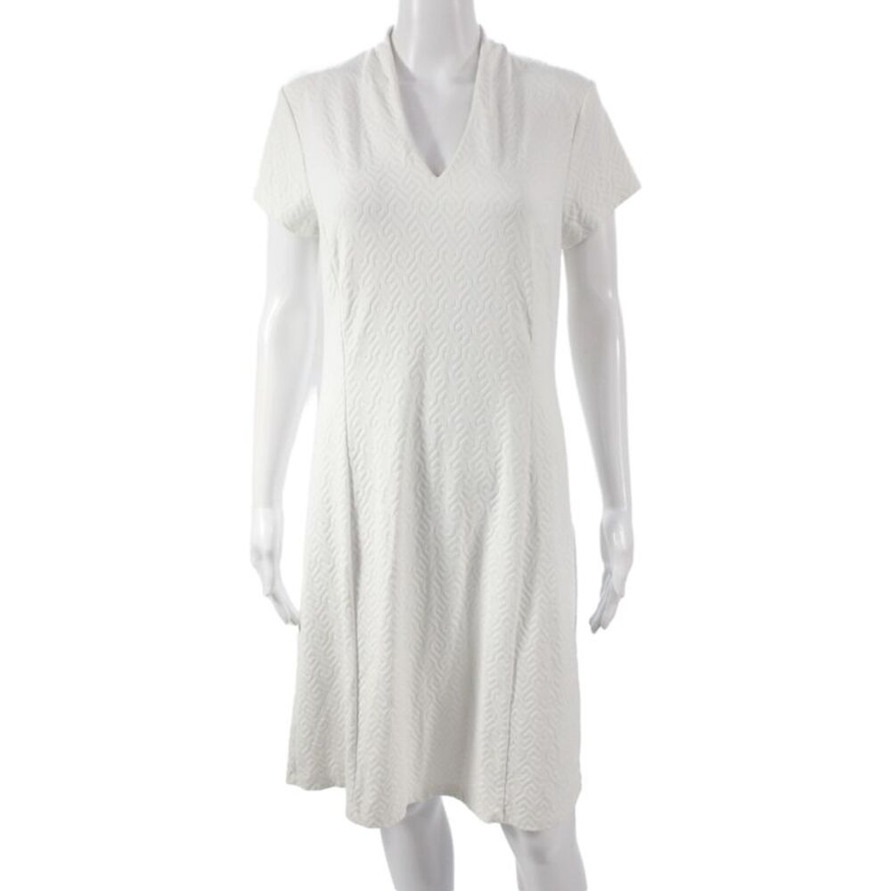 J. Mclaughlin Women Shift Dress White V Neck Short Sleeve Geometric Size M